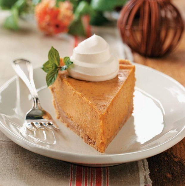 Girlfriends Gobbling Thanksgiving Goodies and More!